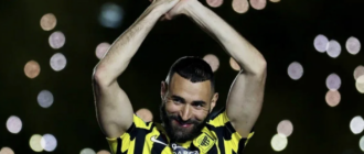 كريم بنزيمة يصوت للامين يامال كأفضل لاعب شاب