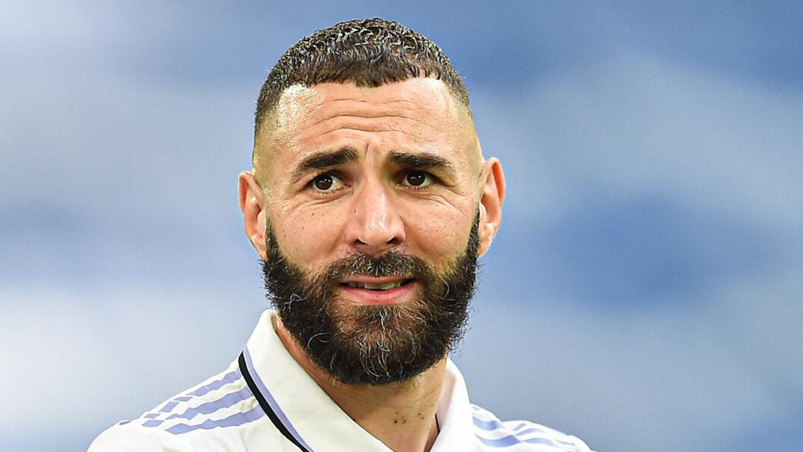 تحدث بنزيمة عن زيارة موقع ريال مدريد قبل نهائي 1/2 من كأس السوبر الإسباني