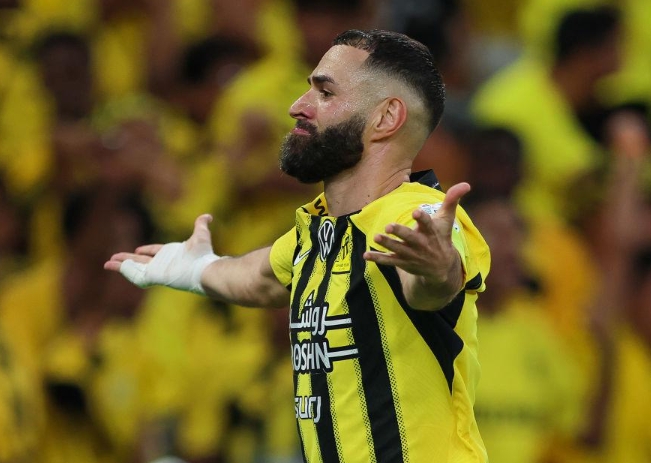 أصبح لاعب لوكوموتيف السابق ميتاي أحد أغلى لاعبي كاليفورنيا-ترانسفرماركت