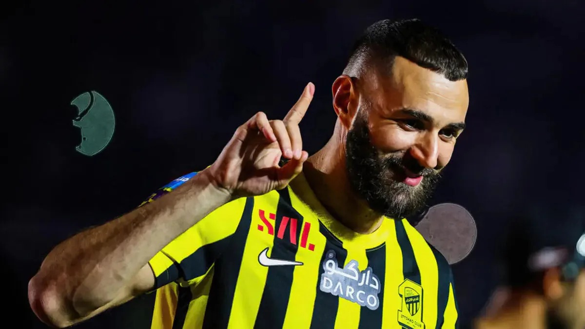 بليبينا يخطف الأضواء من بنزيما بهاتريك استثنائي